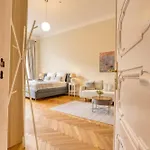 Jomi Stays, Brandenburgische Strasse 16 - Wohnen Beim Kurfuerstendamm 柏林