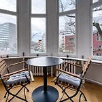 Jomi Stays, Brandenburgische Strasse 16 - Wohnen Beim Kurfuerstendamm