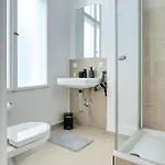 Проживание в семье Jomi Stays, Brandenburgische Strasse 16 - Wohnen Beim Kurfuerstendamm