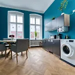 Jomi Stays, Brandenburgische Strasse 16 - Wohnen Beim Kurfuerstendamm *