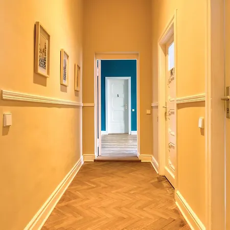 Homestay szállás Jomi Stays, Brandenburgische Strasse 16 - Wohnen Beim Kurfuerstendamm *