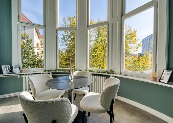 Jomi Stays, Brandenburgische Strasse 16 - Wohnen Beim Kurfuerstendamm Accommodatie bij particulieren *