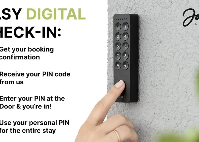 Jomi Stays, Brandenburgische Strasse 16 - Wohnen Beim Kurfuerstendamm * Berlijn