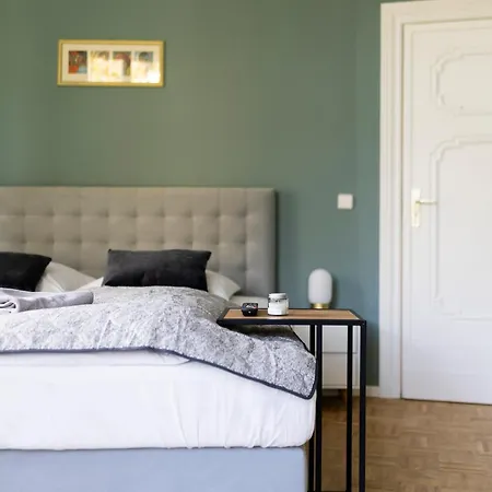 Jomi Stays, Brandenburgische Strasse 16 - Wohnen Beim Kurfuerstendamm منزل للإقامة *