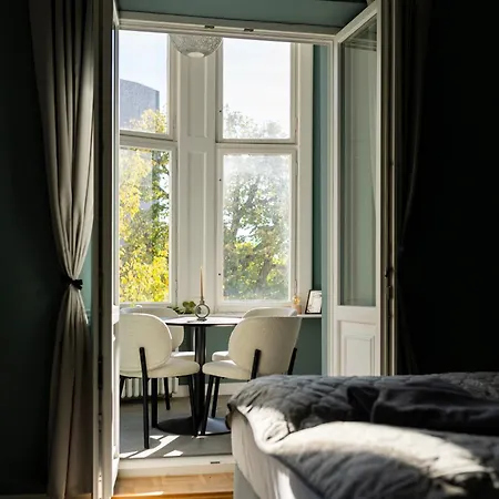 Jomi Stays, Brandenburgische Strasse 16 - Wohnen Beim Kurfuerstendamm 홈스테이 베를린